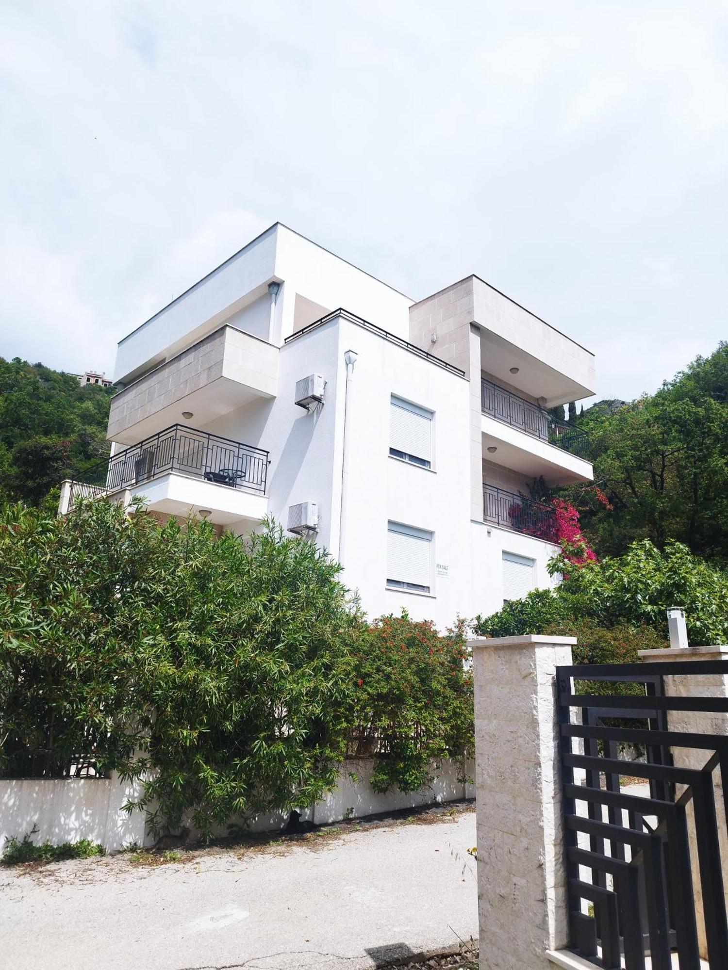 Apartments Villa Simonovic Petrovac المظهر الخارجي الصورة
