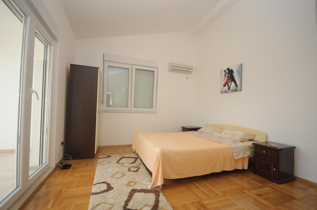 Apartments Villa Simonovic Petrovac المظهر الخارجي الصورة