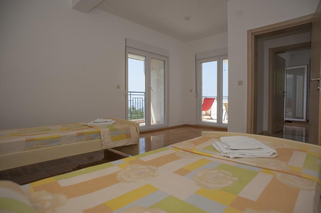 Apartments Villa Simonovic Petrovac المظهر الخارجي الصورة