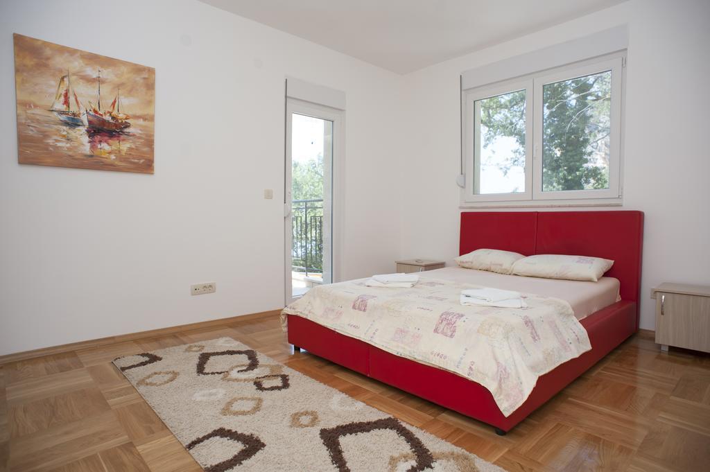 Apartments Villa Simonovic Petrovac المظهر الخارجي الصورة