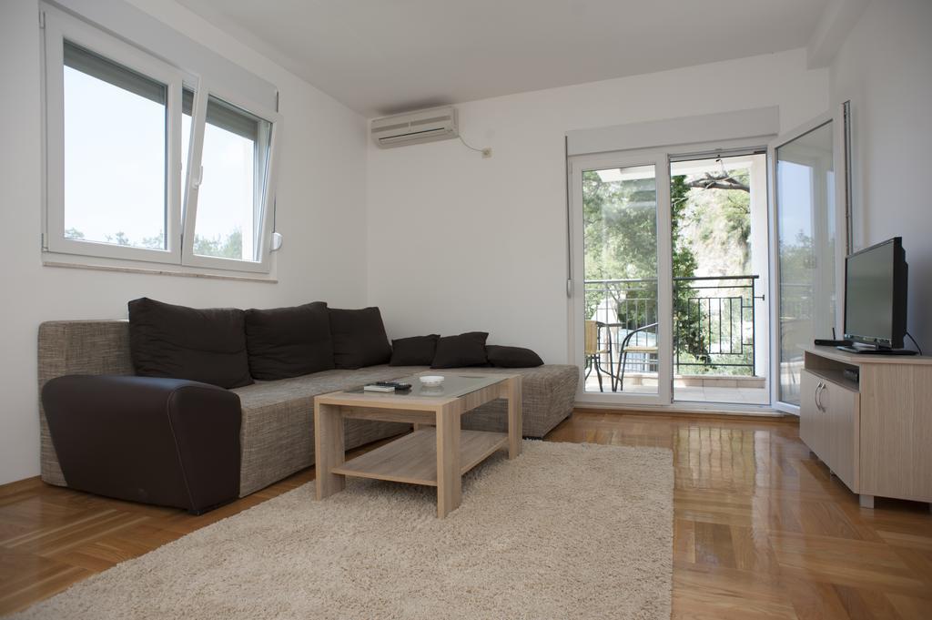 Apartments Villa Simonovic Petrovac المظهر الخارجي الصورة