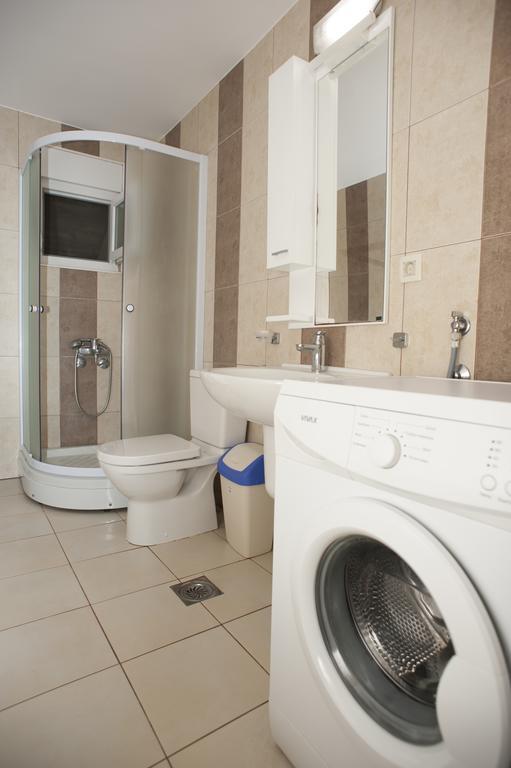 Apartments Villa Simonovic Petrovac المظهر الخارجي الصورة