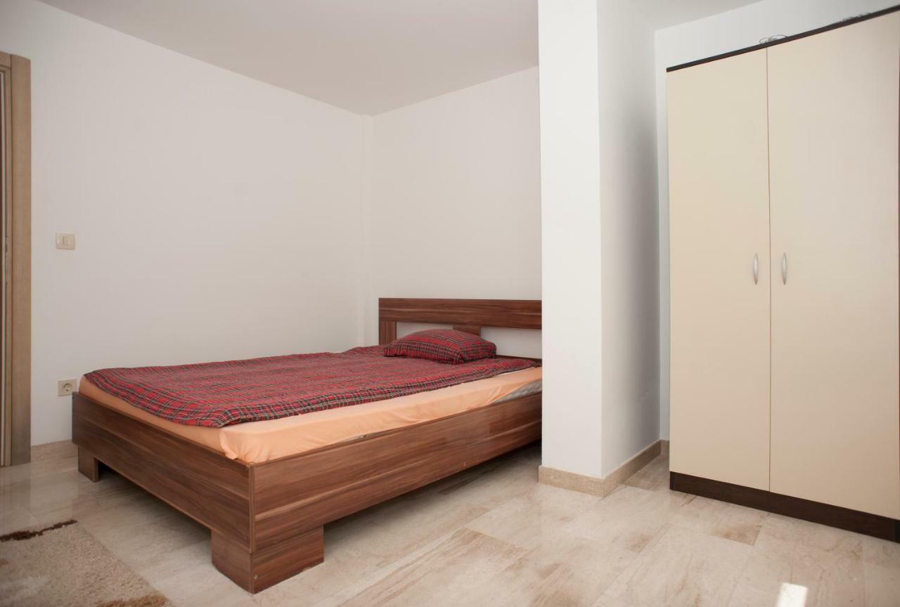 Apartments Villa Simonovic Petrovac المظهر الخارجي الصورة